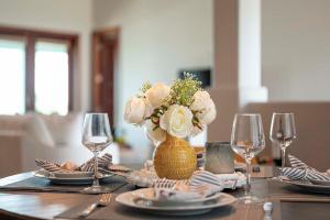 Tranquil Turtle - Vacation Rental Cape Coral with