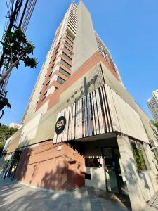 5 min do Allianz Park com piscina no rooftop e academia, andar alto