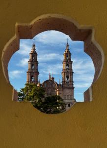 CASA UMBRAL - Plaza principal