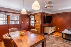 Cedar Crest - Robin Cottage 6