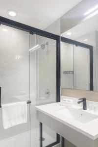 Bkway Hotel Brooklyn