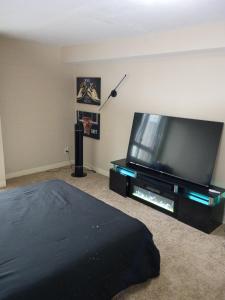 5 Star Downtown ATL Apartment