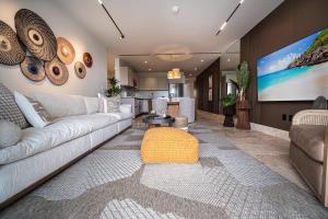 Marina Luxe Stay | Brand New & Breathtaking