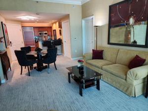 MGM Signature Suites 1BR Corner Penthouse SuiteBalcony 31st Floor