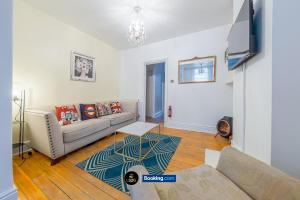 Spacious 2-Bedroom in Tower Bridge by LS2G Stays
