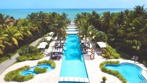 Luxury | Private Pool | King Beds | Sleeps 8