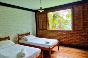 Araras - Maria Comprida