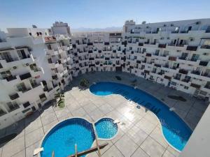 شاليه فندقي فاخر كومباوند طيبة فيو حي الوزراء