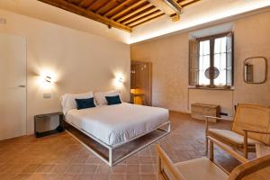 Badia Giulia Prestigious Historical B&B, Camaiore - Adults Only - No Pets