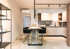 LagoC0C00N - Colazione - 300m stazione - 800m lago