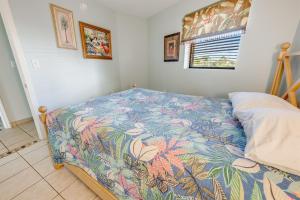 Experience a Coastal Paradise, Breathtaking Views!