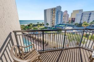 Experience a Coastal Paradise, Breathtaking Views!