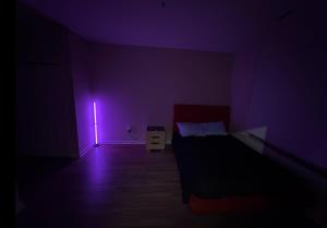 Private Room and Bathroom in Revere