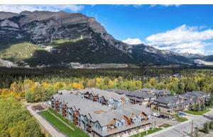 Rockies Retreat Getaway Heated Pool &Hot Tub Gym
