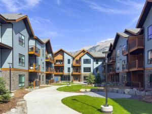 Rockies Retreat Getaway Heated Pool &Hot Tub Gym