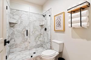 The Oak Room - Newly Built 2B2B Loft Near Park City