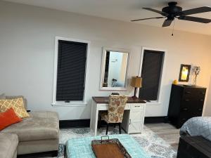 Cozy Studio Apartment