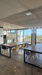 Bright on the avenue