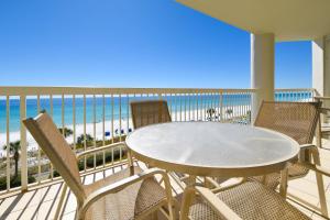 Silver Beach Towers E503