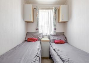 Andrewshayes Holiday Park