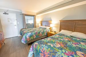 New Remodeled, Grand Cayman, Amazing Decor, Pools!