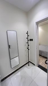 استديو انيق بتسجيل ذاتي