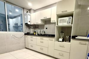 Comodo, amplio y lujoso departamento Calacoto Zona Sur La Paz