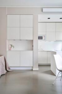 2BR Lux Modern Stay near Sea, Sibelius and Stadium