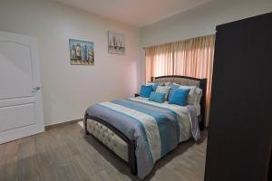 Casa en puntaleona Condomio Bambu