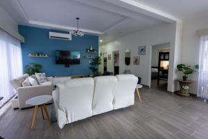 Casa en puntaleona Condomio Bambu