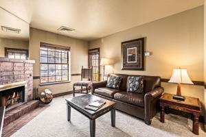 Copperbottom Inn 101 condo