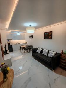 Chis Homestaycation