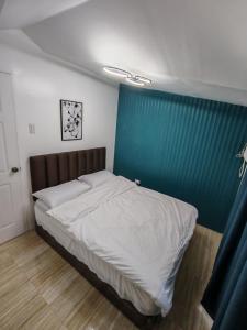 Chis Homestaycation