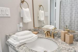 Korah Exquisite luxury Home In The Galleria Area