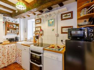 2 bed property in Lechlade 40192