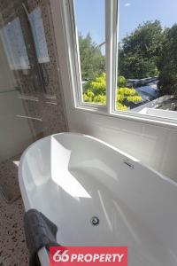 S Villa 5BR Sunset Pool Villa on Super Hwy