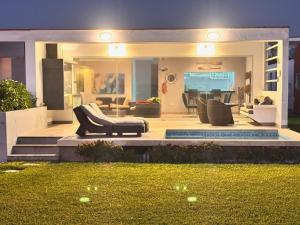 Casa de playa 1era fila cala del mar