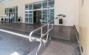 Casa Venice Rustic Pet Friendly Studio Balcony