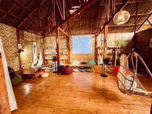 Nautilus Hostel & Hammocks