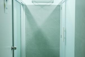 Murals Hostel and Cafe