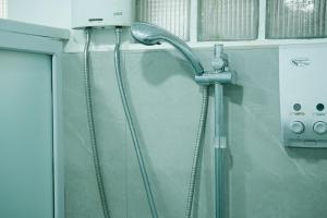 Murals Hostel and Cafe