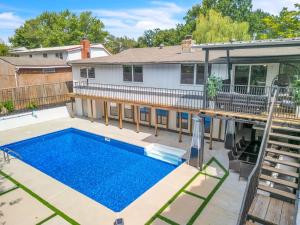 Norman Luxe Retreat Pool & Hot Tub