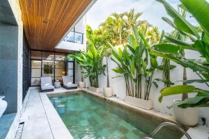 Modern 3BR Villa Seminyak, central location