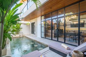 Modern 3BR Villa Seminyak, central location