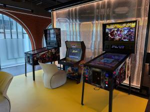 The Title Legendary Bang Tao - Modern 1BR Resort Apartment