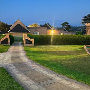 Tafaria Castle & Center For The Arts