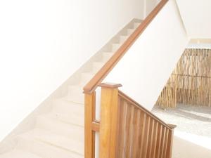 Ocean Views, Steps to the Shore