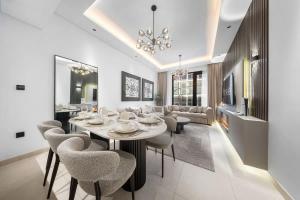 Spacious 3BR Across Circle Mall Prime JVC Spot