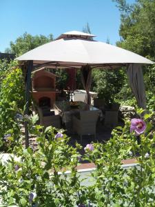 Apartments Villa Velin