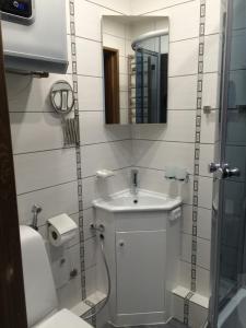 Valentines White Lux